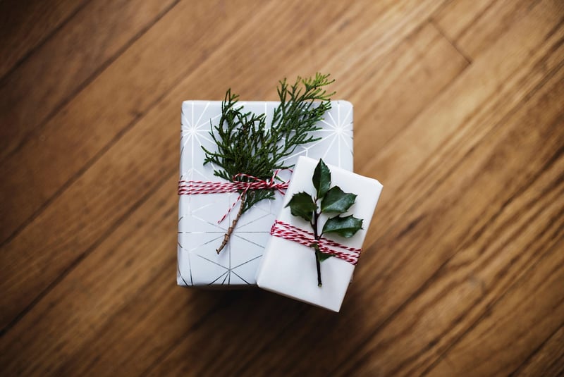 Eco-friendly gift wrapping